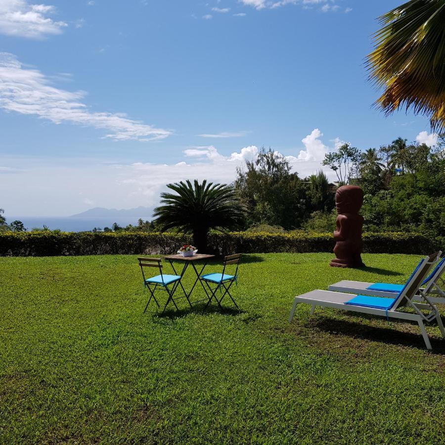 Le Tiki Rouge Villa Punaauia  Buitenkant foto